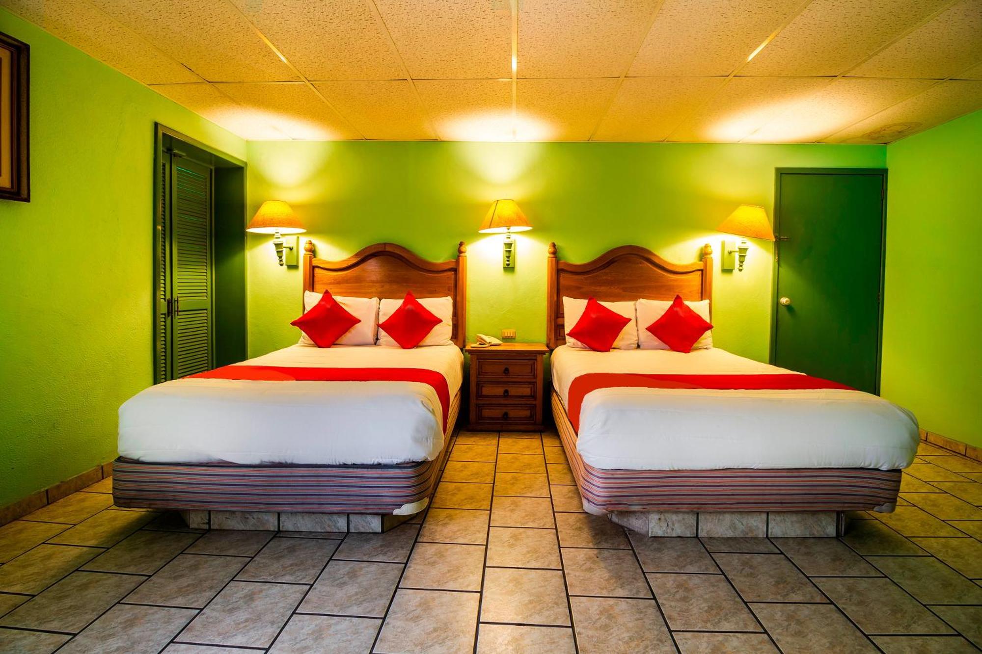 Hotel Canada, Guadalajara Extérieur photo